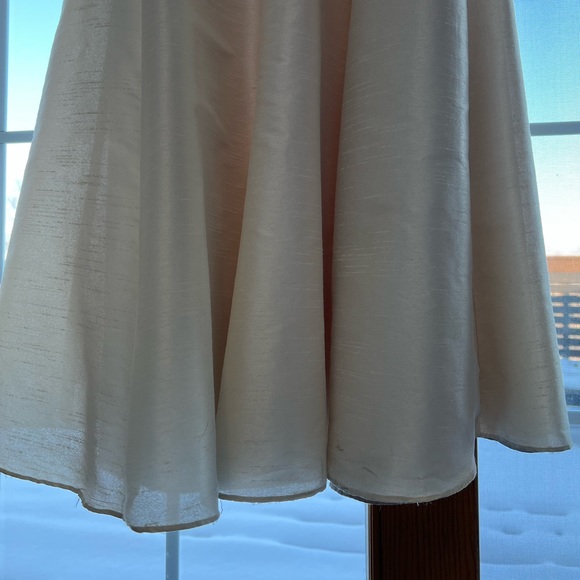 Jim Hjelm wedding dress - Picture 9 of 14